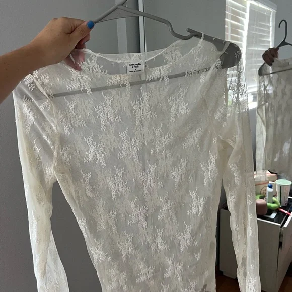 ABERCROMBIE lace shirt - Picture 9 of 9